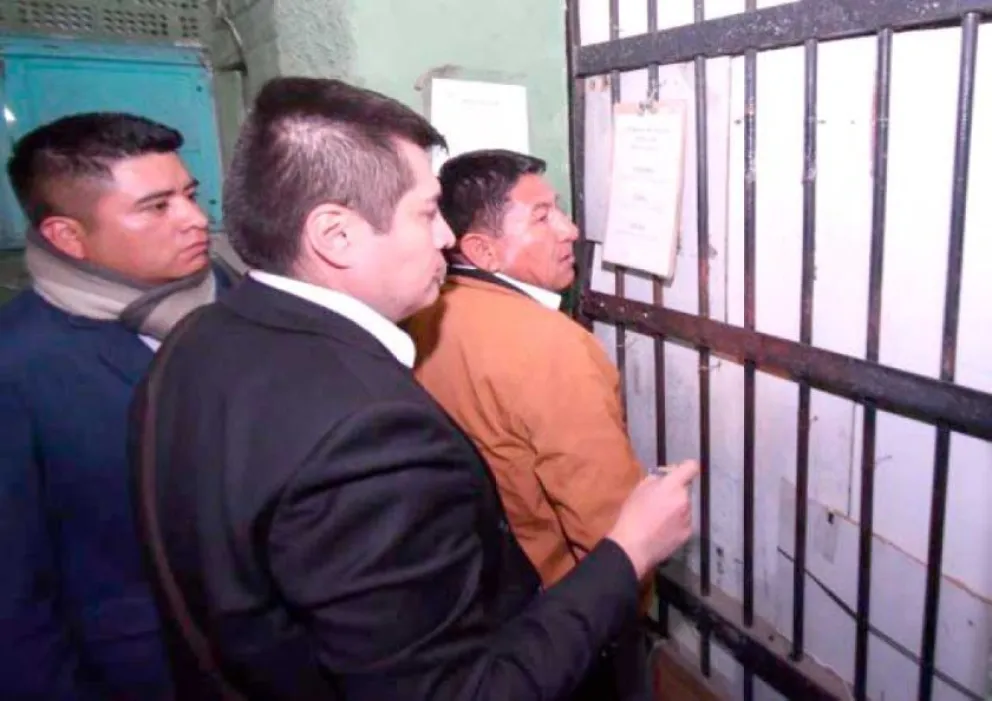 El gobernador de Potosí,  Jhonny Mamani, cuando fue aprehendido. Foto: El Potosí