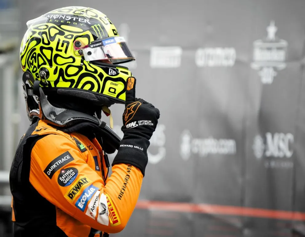 El piloto británico de McLaren, Lando Norris, celebra su pole en el Gran Premio de Países Bajos. Foto: EFE