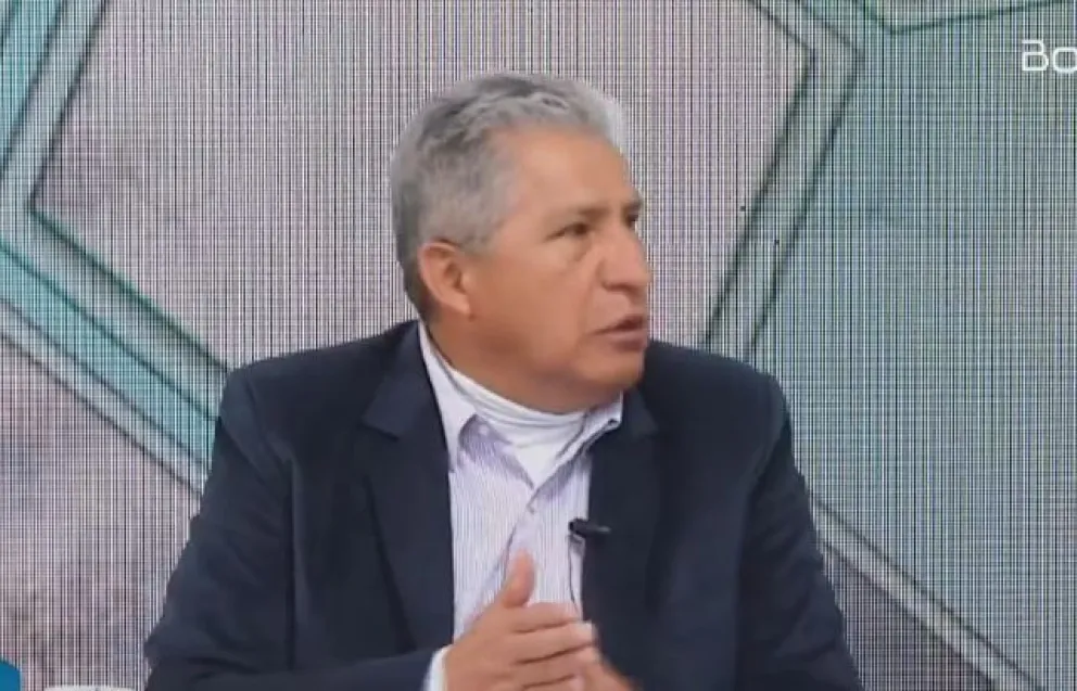 El ministro de Defensa, Edmundo Novillo. Foto: captura Facebook Bolivia TV