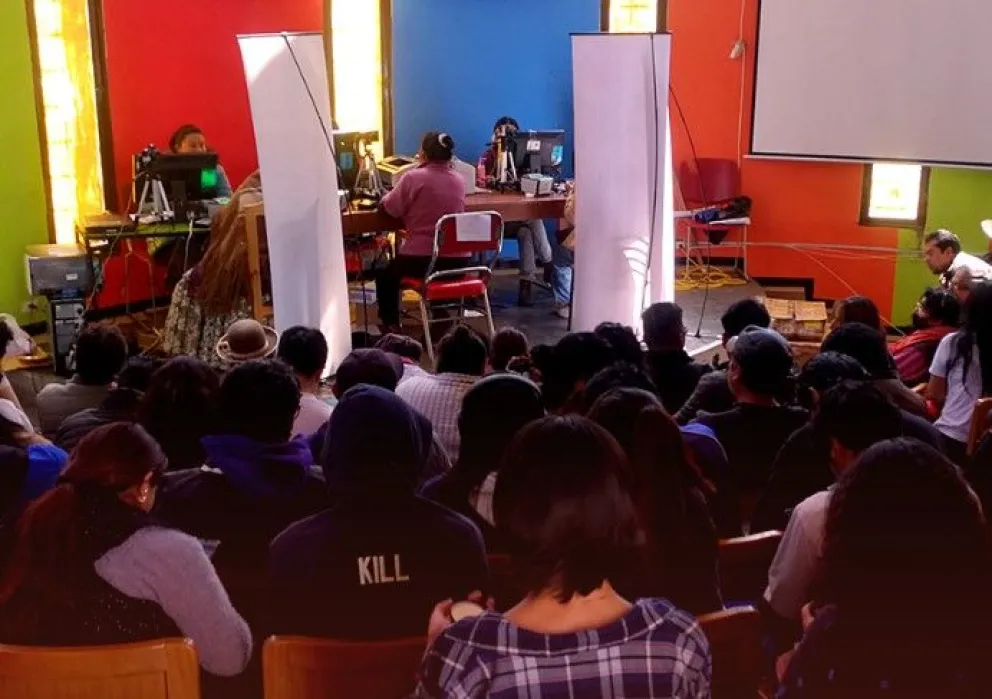 Uno de los puntos de empadronamiento en Max Paredez, en la ciudad de La Paz. Foto: Serecí La Paz