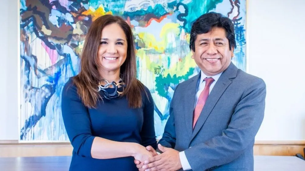 La canciller de Chile, Gloria de la Fuente, y el vicecanciller de Bolivia, Elmer Catarina. Foto: MERCH