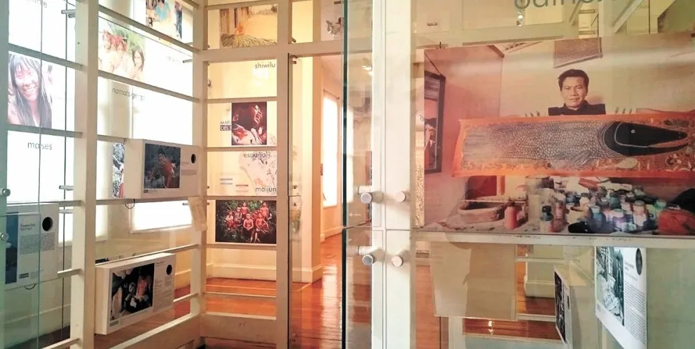 Una torre de vidrio y metal, donde se escuchan voces en quechua, aymara y lenguas amazónicas. Foto: Anahí Cazas / Visión 360