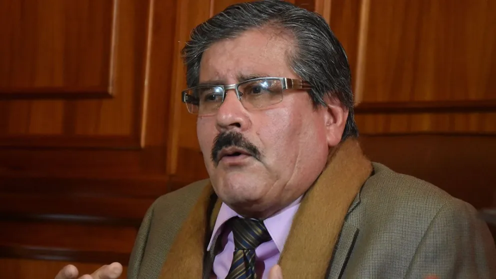 Waldo Albarracín, defensor de los DDHH en Bolivia. Foto: Opinión