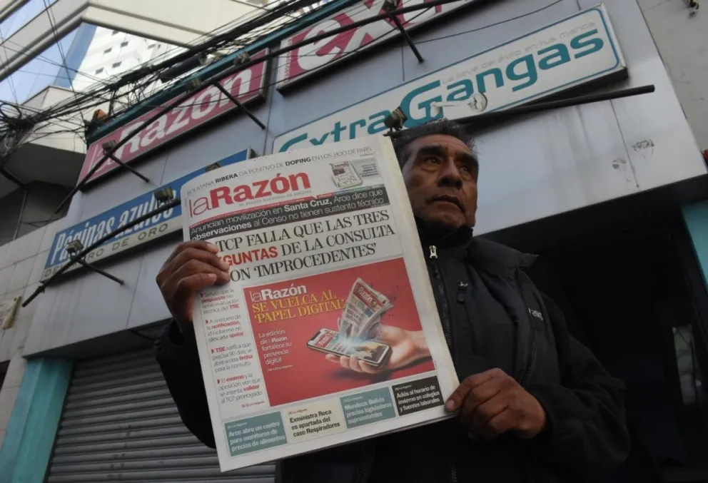 El matutino de circulación nacional La Razón sacó el último ejemplar de su versión impresa número 12.092.FOTO/Francisco RIVEROS@APGNoticiasBo