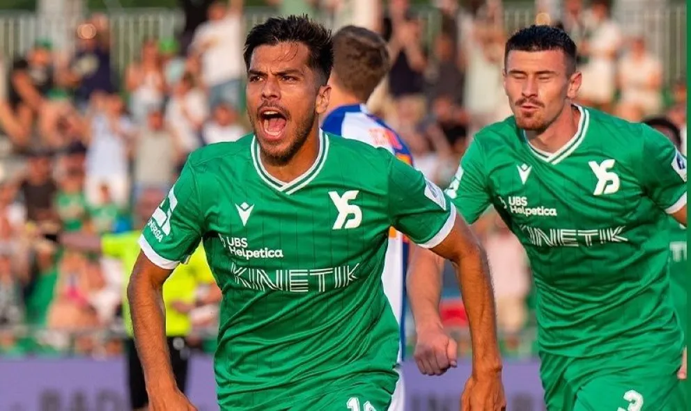 Céspedes celebra su gol ante el Grasshopper. Foto: Yverdon-Sport FC.