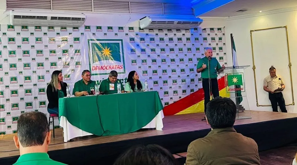 El presidente de Demócratas, Rubén Costas, en el congreso de ese partido realizado hoy en Santa Cruz. Foto: Prensa Demócratas.