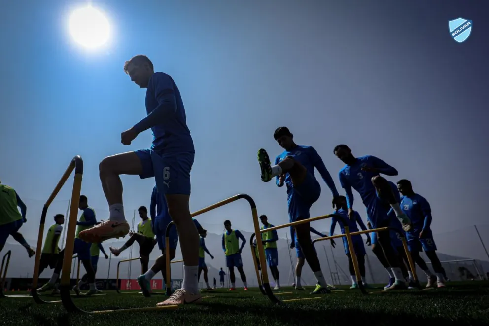 Entrenamiento del plantel celeste en Ananta. Foto: Club Bolívar.