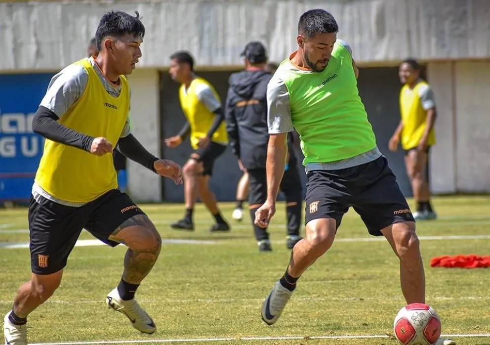 Los atigrados cerraron esta mañana sus aprestos en la zona de Achumani. Foto: CTS