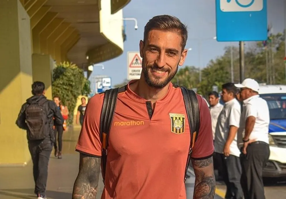 El mediocampista de The Strongest Luciano Ursino. Foto: club The Strongest