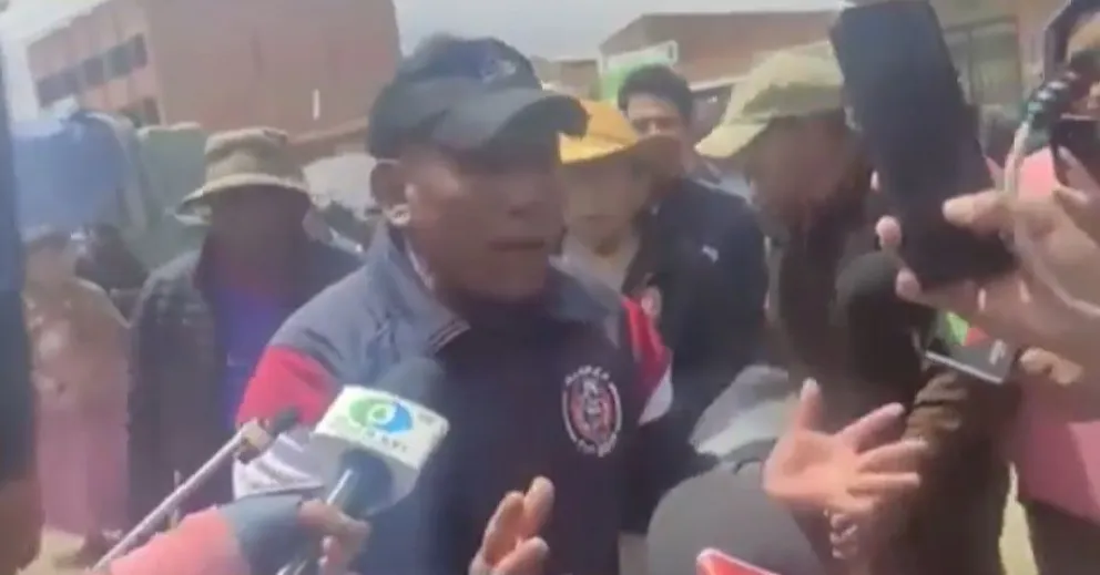 Una de las personas que lanzó advertencias contra los periodistas en Ventilla. Foto: Captura de Facebook 