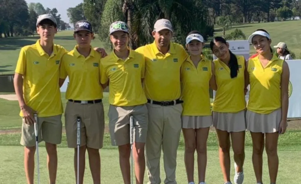 El equipo nacional ya se encuentra en Curitiba. Foto: Federación Boliviana de Golf.