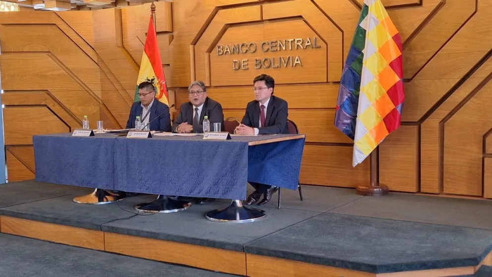 El presidente del BCB, Edwin Rojas, evalúa los alcances del uso de activos virtuales los últimos tres meses. Foto: MBelmonte