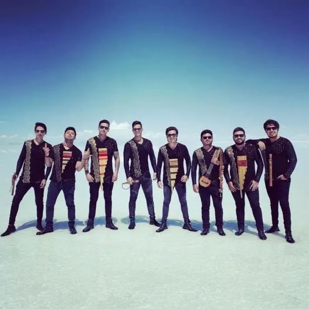 Los integrantes de Chila Jatun, una de las bandas participantes. FOTO: AMUN