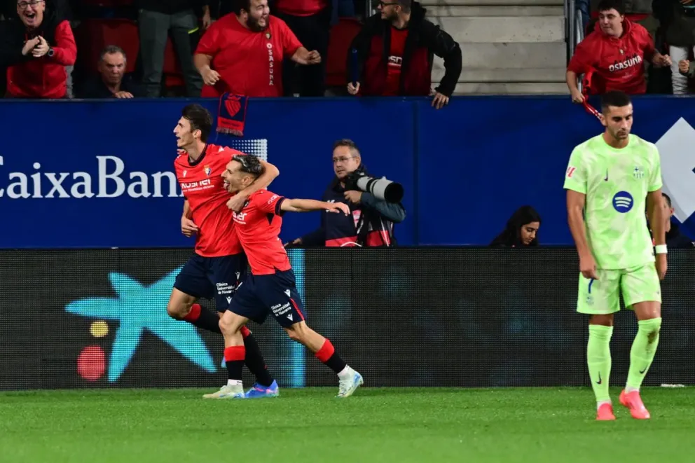 Futbolistas del Osasuna festejan uno de sus goles. Foto: EFE.