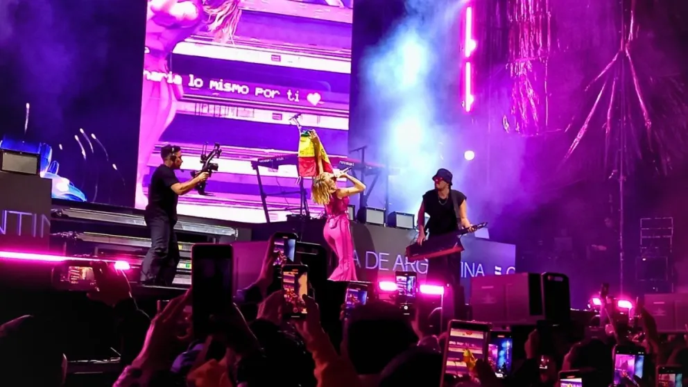 El concierto de María Becerra, la noche del sábado. Fotos: Wara Arteaga / Visión 360.