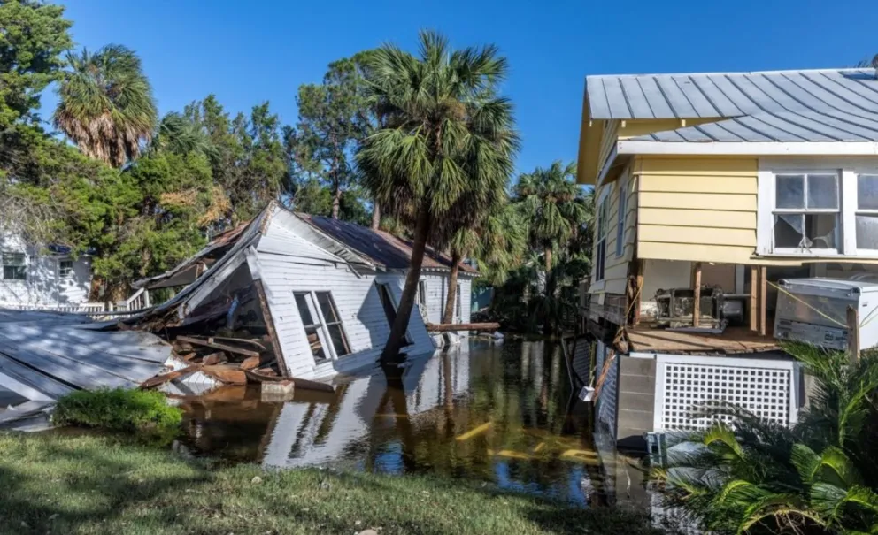 Parte de los desastres que causó el huracán. Foto: @ClarinFotos