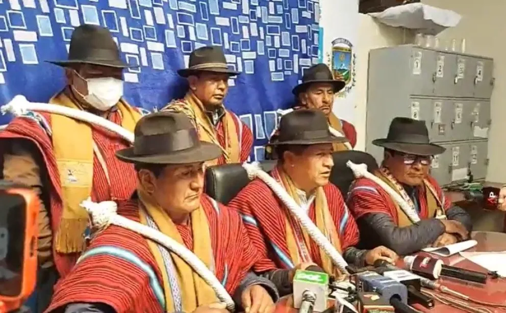 Integrantes de la Federación de Campesinos de La Paz brindan conferencia de prensa. Foto: captura