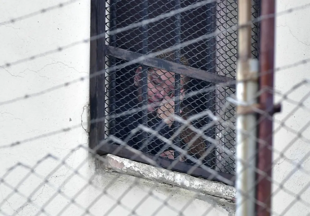 Fotografía de archivo que muestra a la expresidenta interina de Bolivia Jeanine Añez en el centro de orientación femenino de Miraflores en La Paz. Foto: EFE