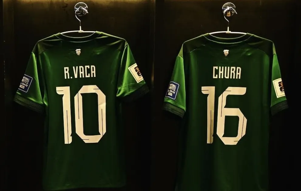 Camisetas verdes utilizadas por la selección en los partidos de local de eliminatorias. Foto: FBF 