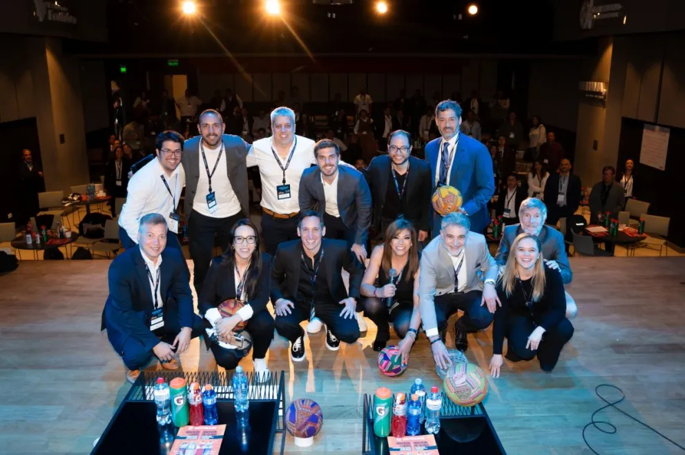 Expositores y organizadores de la cuarta edición de Sport Business realizado el 23 de agosto en La Paz. Foto: Good Morning