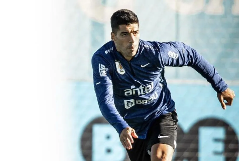 Luis Suárez durante su entrenamiento con Uruguay. Foto: Selección Uruguaya.