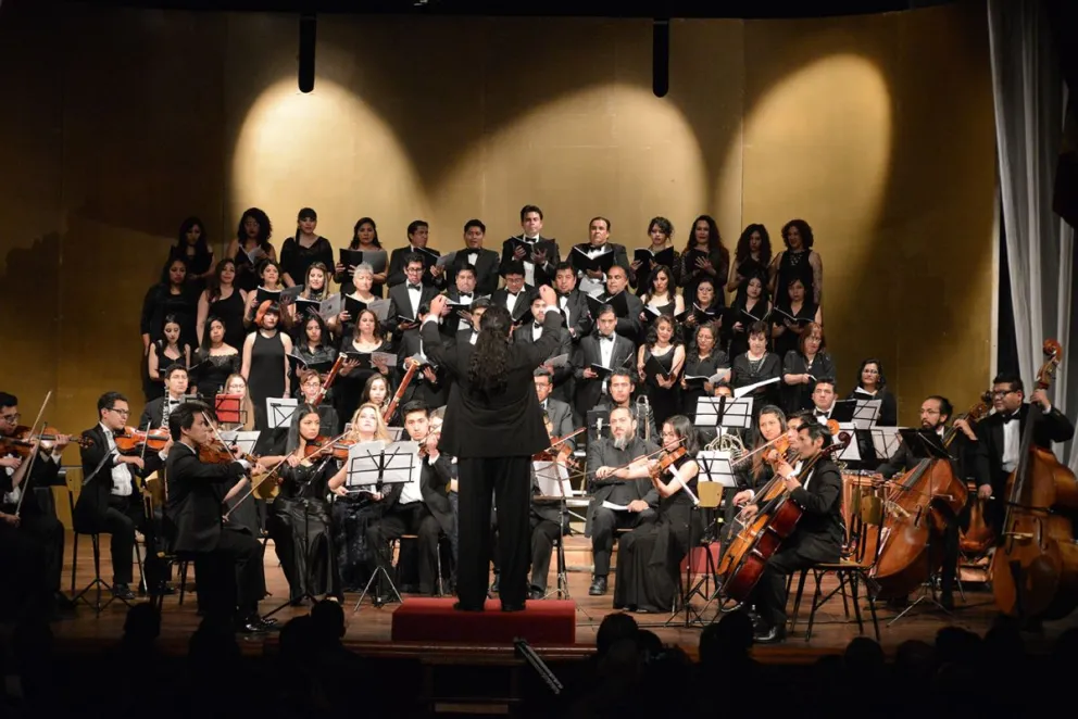  La Orquesta Sinfónica Chuquiago Marka en concierto. FOTO:  Orquesta Sinfónica Chuquiago Marka