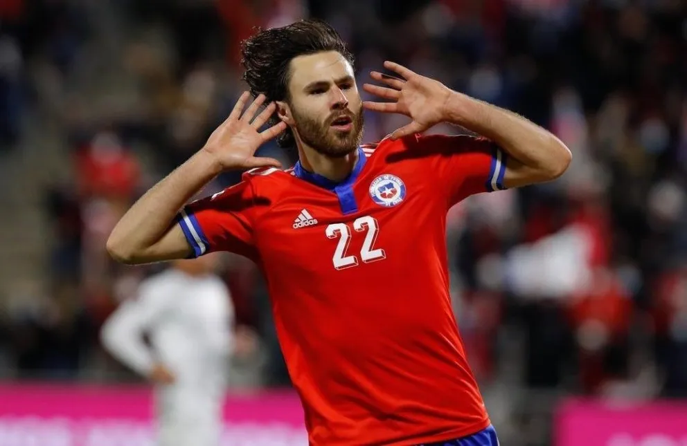 Ben Brereton fue tomado en cuenta en la ofensiva del equipo chileno. Foto: Superdeporte