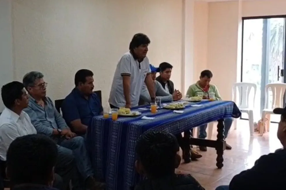 Evo Morales, durante la reunión con sectores de Cochabamba, este jueves. Foto: Captura 