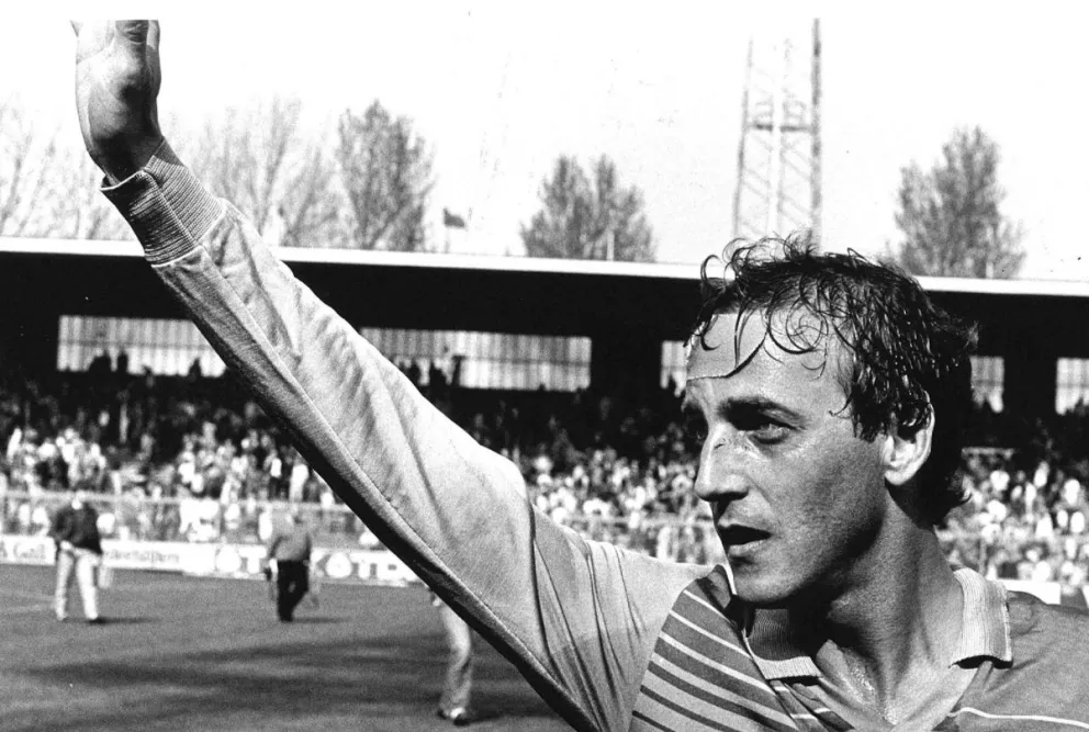 Johan Neeskens en su época de futbolista del Ajax de Amsterdam. Foto: EFE
