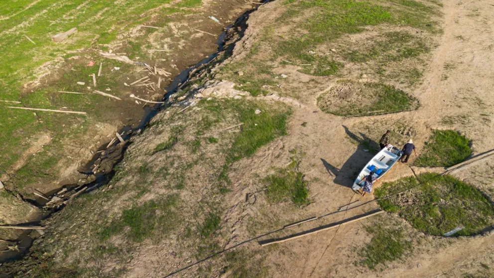 Fotografía aérea de archivo de la comunidad de Catalão, en Iranduba, Amazonas (Brasil). Foto: EFE