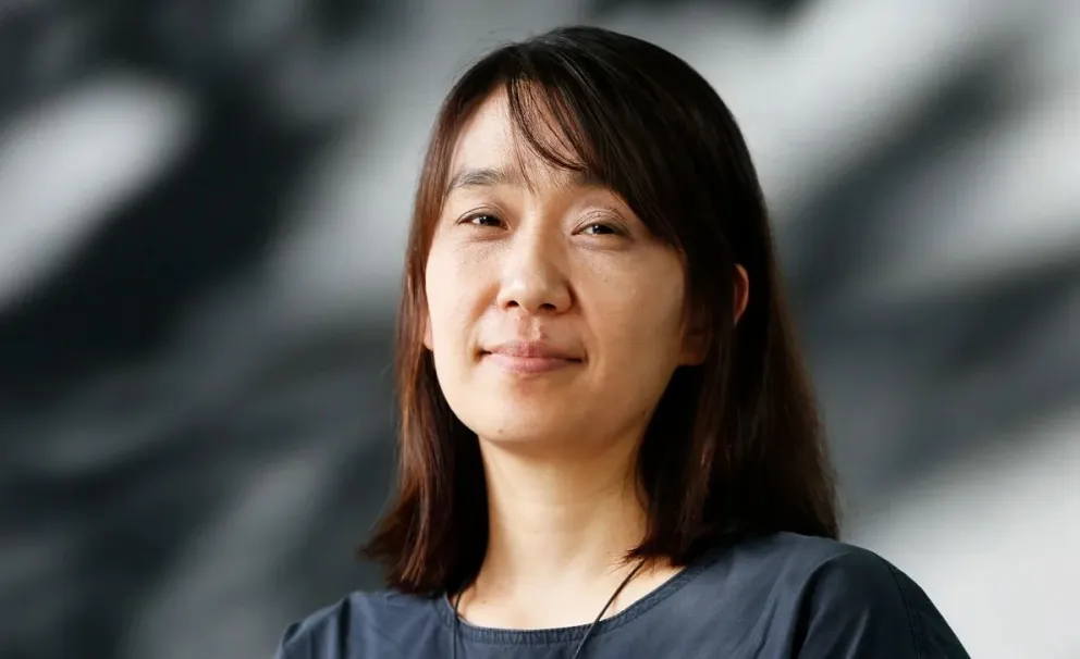 La reconocida autora surcoreana Han Kang. Foto: The Guardian