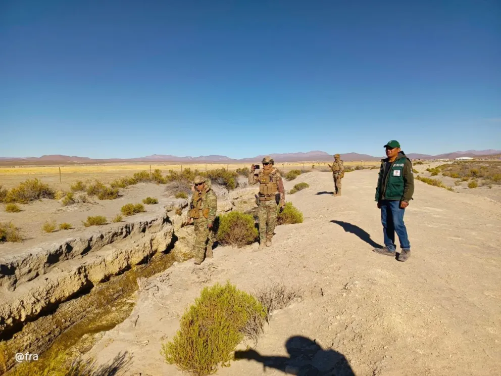 Un grupo de militares en las tareas de control anti contrabando. Foto: ABI / VLCC