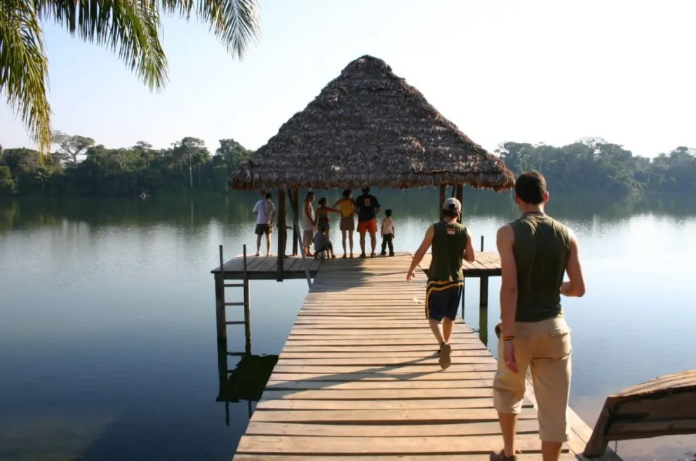 Turistas en el Oriente del país. Foto ABI