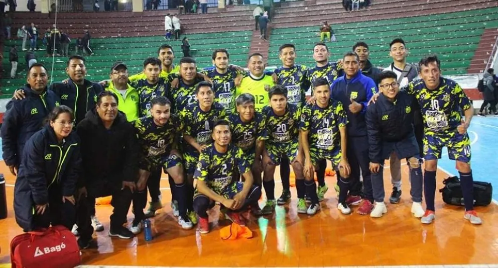 Wolf Sport es uno de los siete clubes que buscan pasar de ronda. Foto: Wolf Sport.