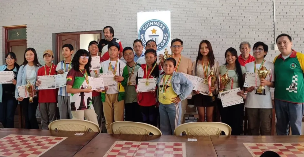 La premiación del séptimo Grand Prix. Foto: Federación Boliviana de Ajedrez.