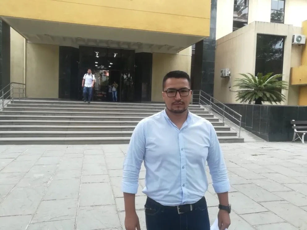 Aníbal Cabezas, abogado defensor del padre de la menor, presunta víctima del expresidente Evo Morales. Foto: El País de Tarija