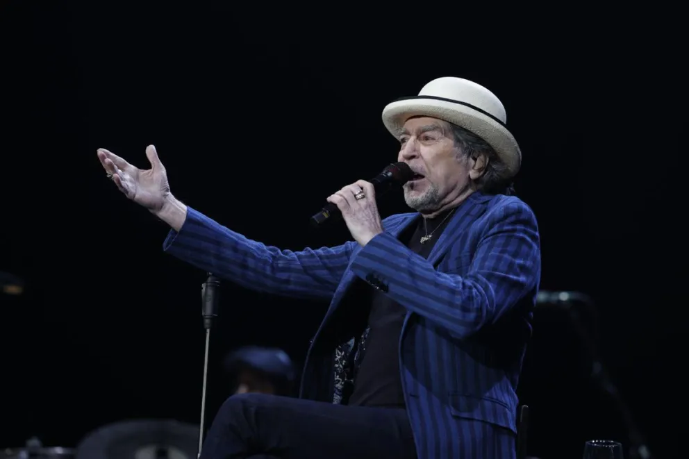 Joaquín Sabina durante uno de sus conciertos. Foto: EFE