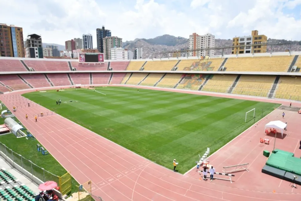 Así quedó el gramado del Siles tras los trabajos realizados. Foto: APG.