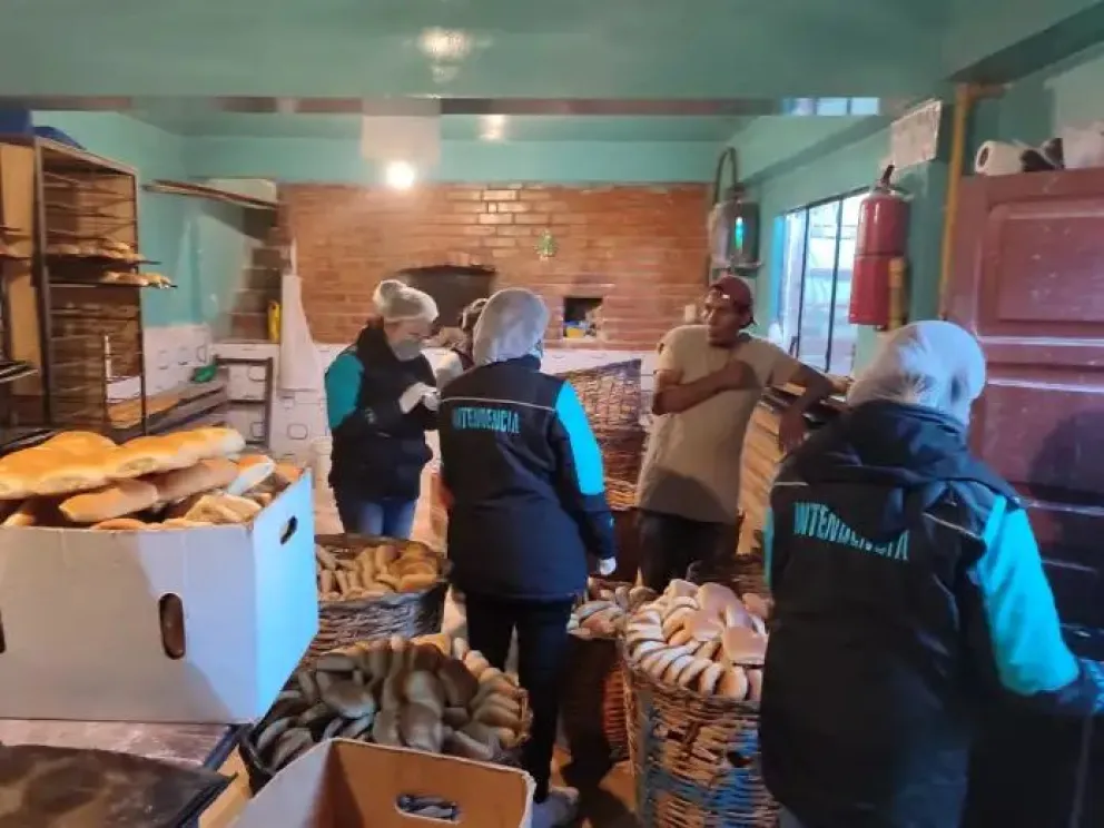 Control en los hornos de panificación en el Macrodistrito Max Paredes. Foto: GAMLP