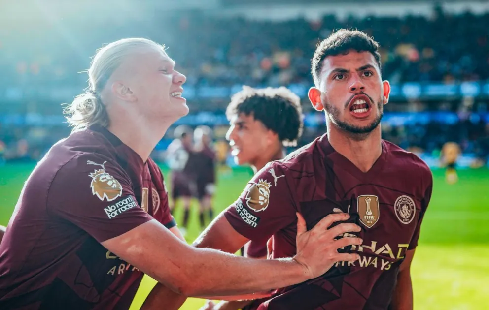 La celebración de los jugadores del City que ganaron con el último suspiro. Foto: MC