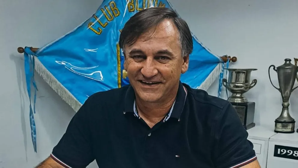 Carlos Bustos se marcha de Bloonming, que busca nuevo entrenador. Foto: RCM