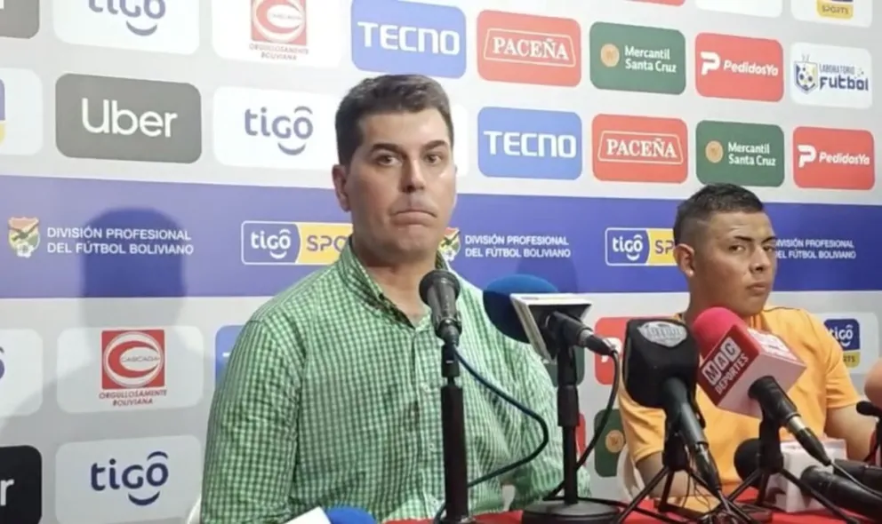 Ismael Rescalvo, DT de The Strongest, en la conferencia post derrota en Montero. 