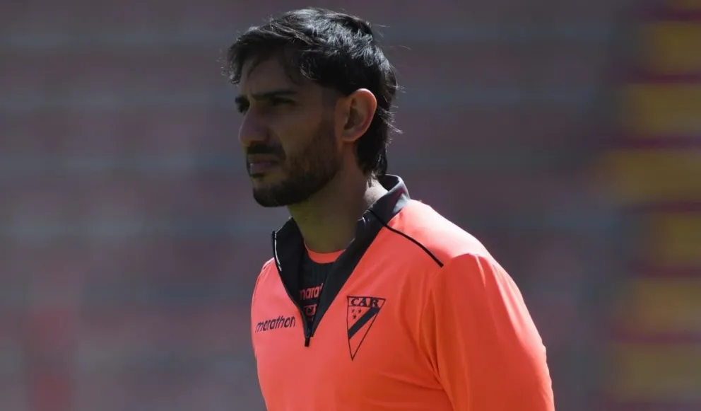 Biondi en una práctica del club de la banda roja. Foto: Always Ready.