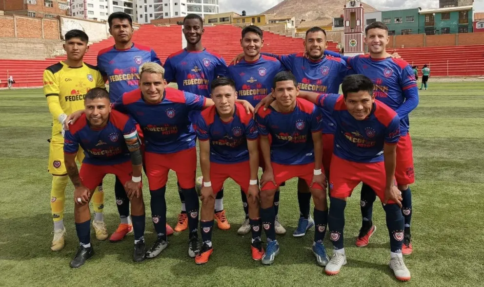 Formación del club 10 de Noviembre Wilstermann Cooperativas de Potosí. 