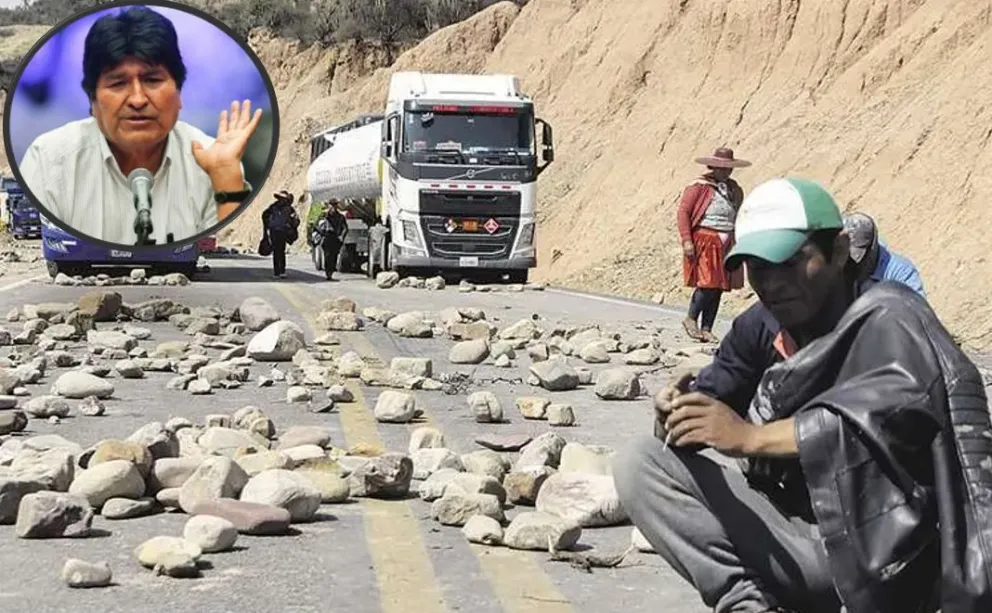 Una ruta bloqueada por seguidores del expresidente Evo Morales. Foto: APG