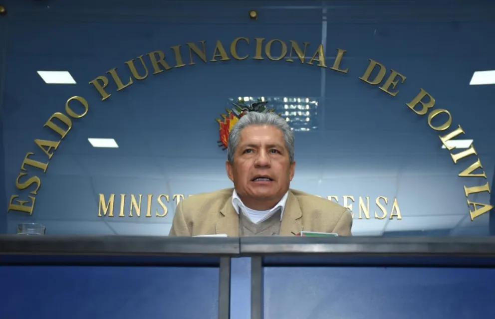 El ministro de Defensa Edmundo Novillo. Foto: APG