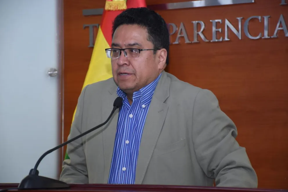El ministro de Justicia y Transparencia Institucional, César Siles, durante sus declaraciones, este martes. Foto: APG