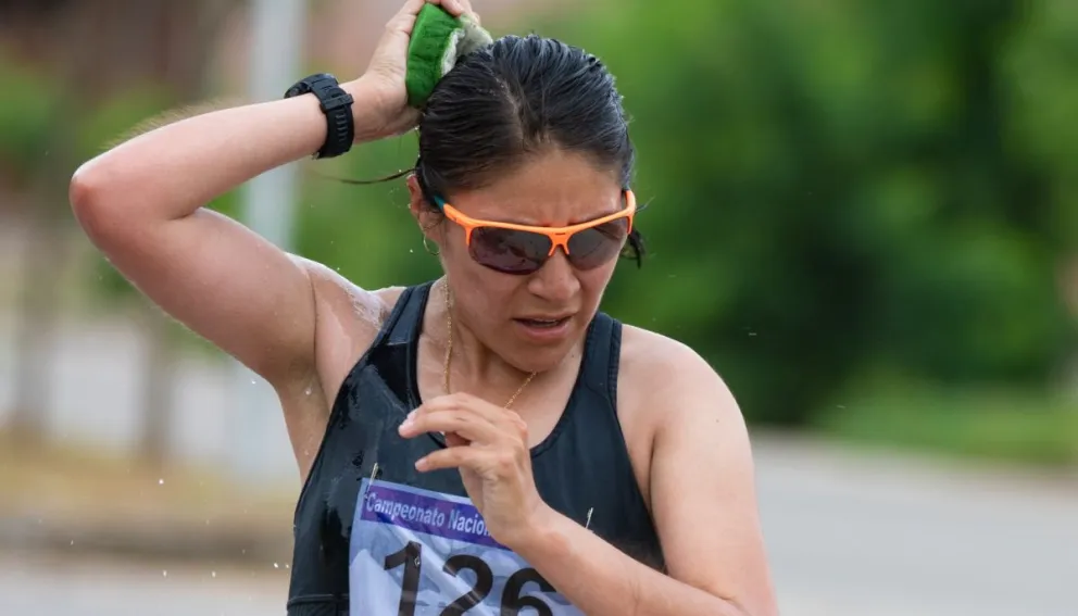 La marchista Castro es una de las principales ausentes entre los becados. Foto: FAB.