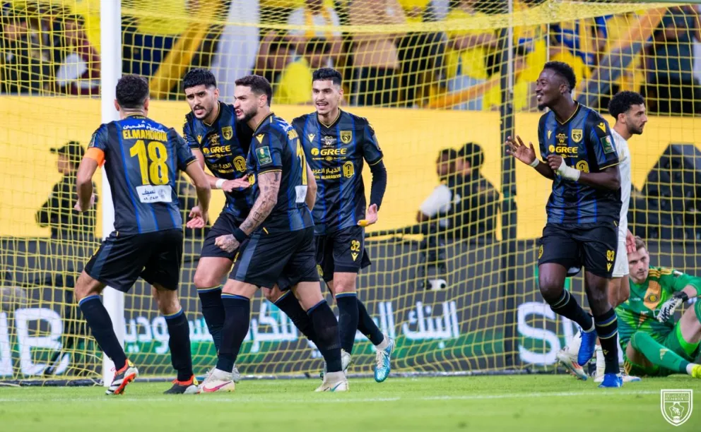Jugadores del Al Taawon festejan el gol de la victoria sobre el Al Nassr. Foto: club Al Taawon