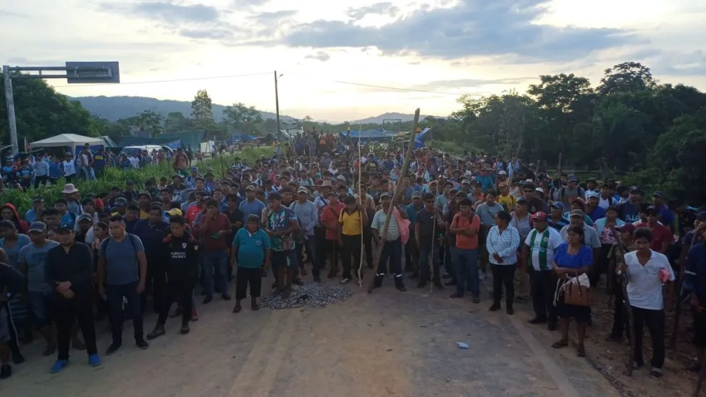 Manifestantes en el trópico de Cochabamba cumplen hoy 16 días de medidas de presión contra el gobierno. Foto: RKC